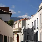 מלון Alhambra